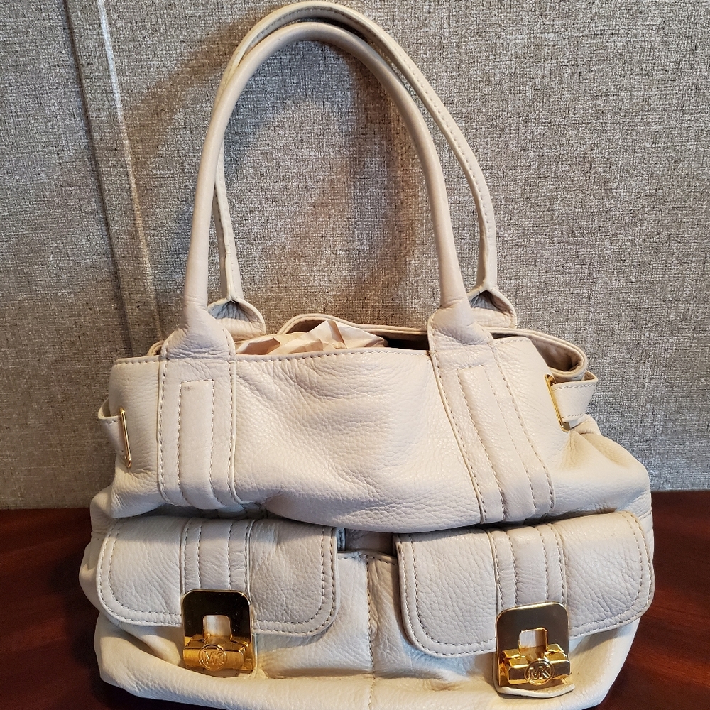 Michael Kors Shoulder Bag